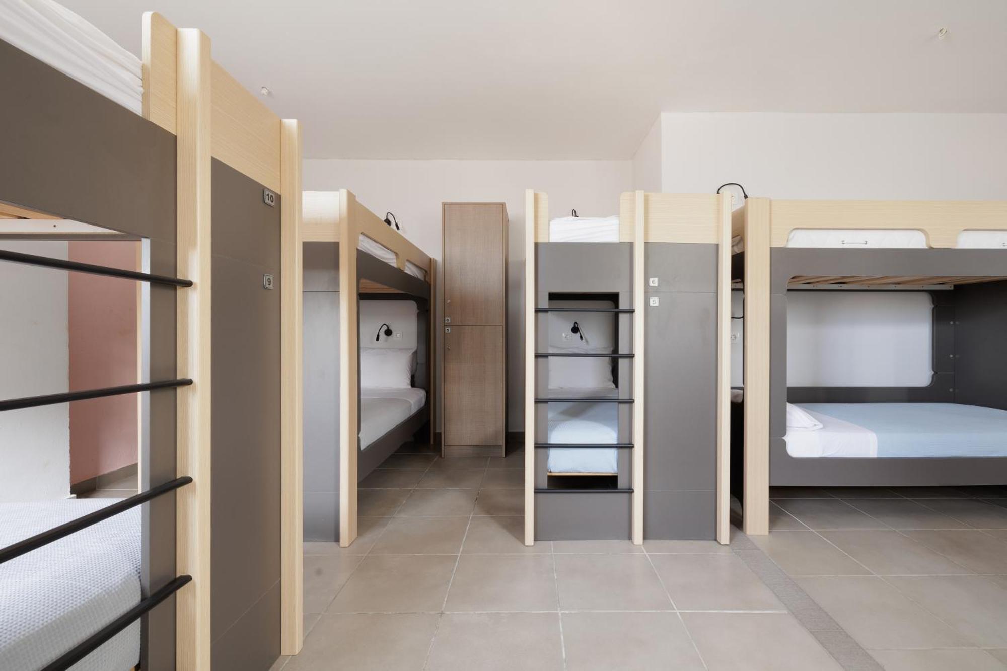 Local Hostel & Suites Potamós Extérieur photo