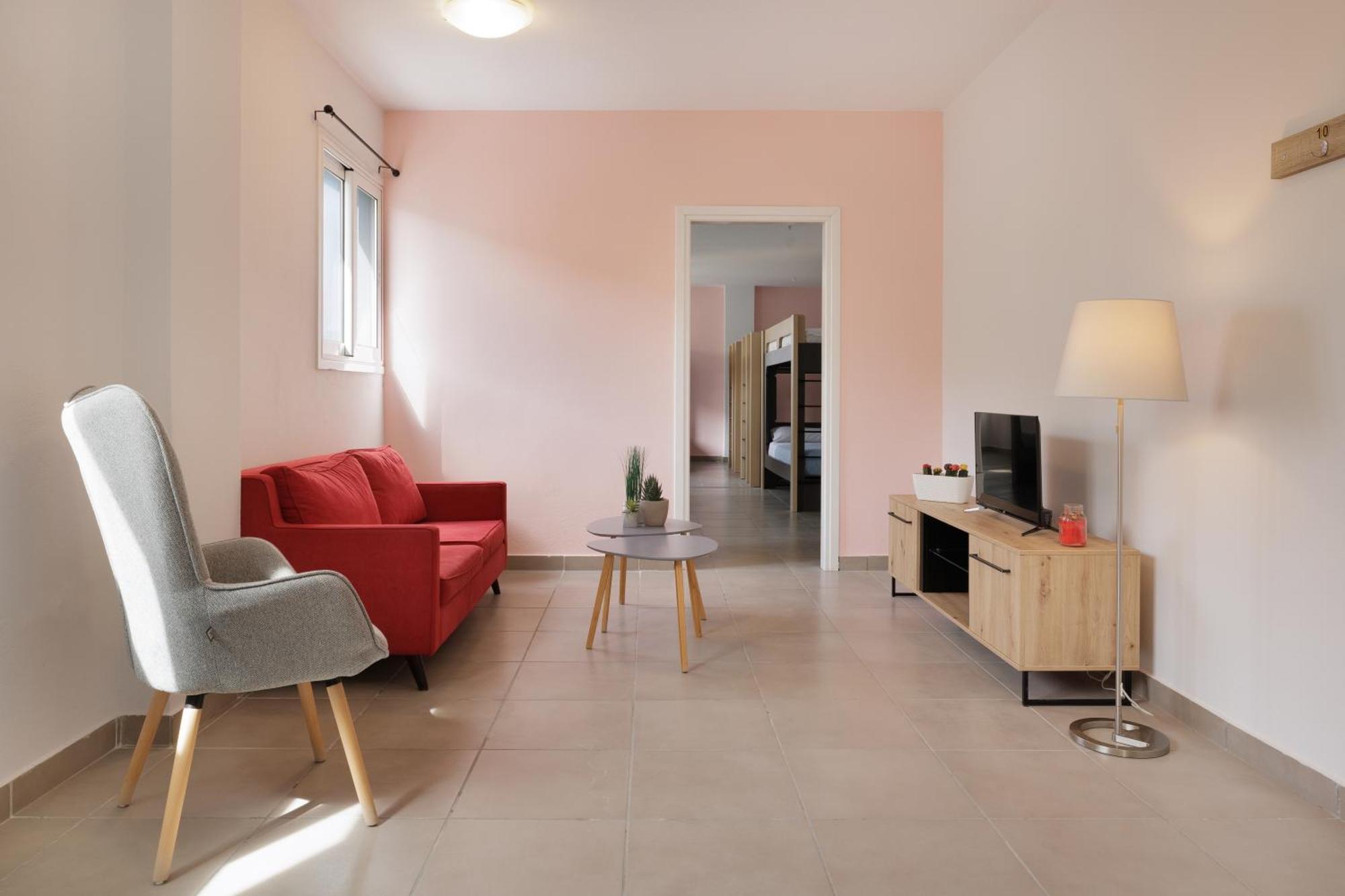 Local Hostel & Suites Potamós Extérieur photo